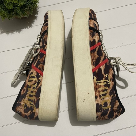 Juicy Couture Leopard Cheetah Animal Print Lace Up Platform Sneakers Women’s 8.5 - Picture 8 of 12